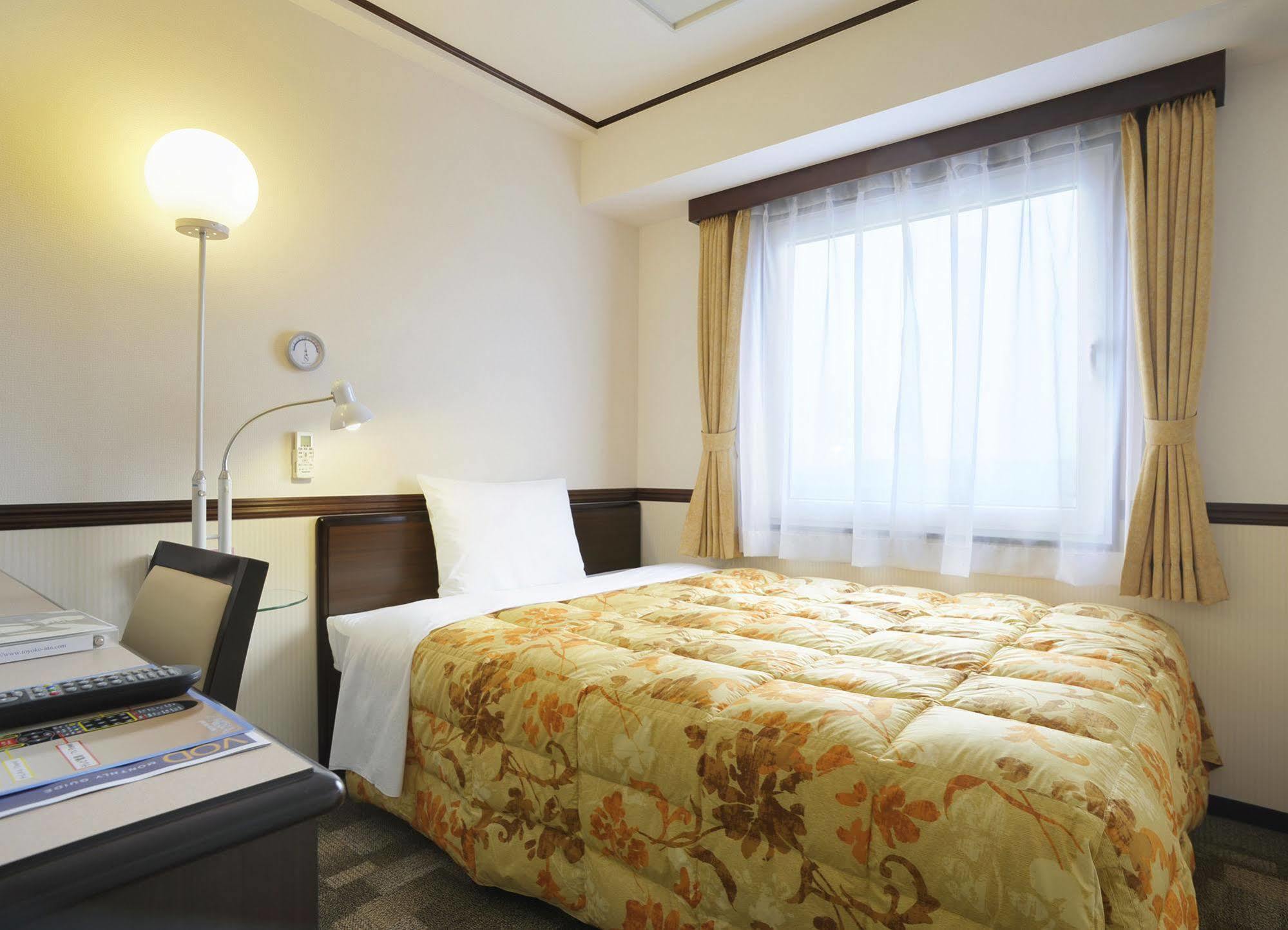 Toyoko Inn Oita Nakatsu Ekimae Extérieur photo